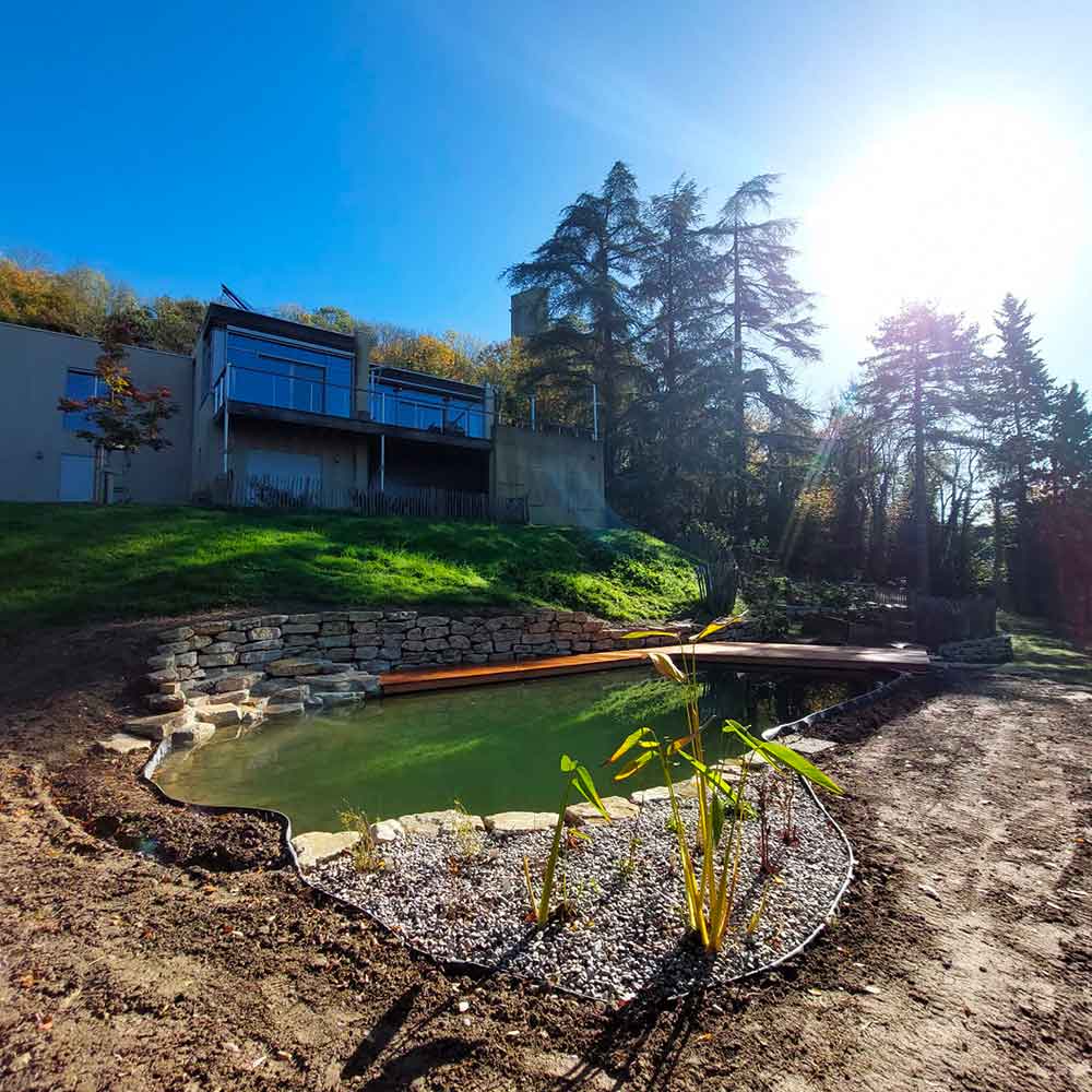 o-fil-de-l-eau-realisation-piscine-naturelle